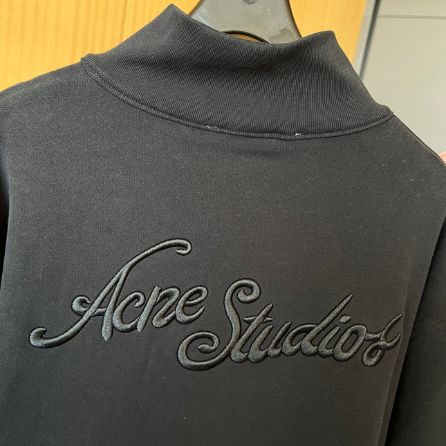 DIOR 25S EMBROIDERED SWEATSHIRT STYLE 223