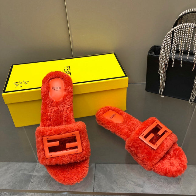 FENDI BAGUETTE SLIDE SLIPPERS IN CHERRY RED WOOL