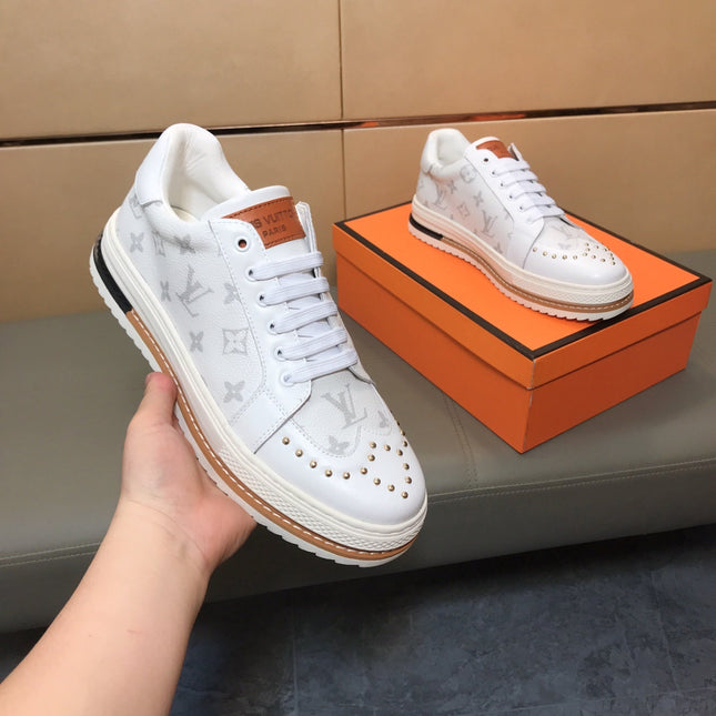 LV TRAINER IN WHITE MONOGRAM CALFSKIN