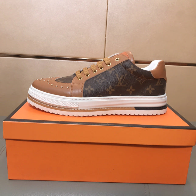 LV TRAINER IN BROWN MONOGRAM CALFSKIN
