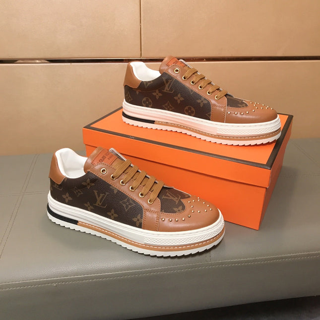 LV TRAINER IN BROWN MONOGRAM CALFSKIN