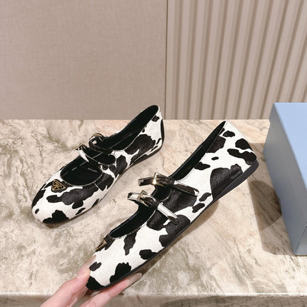 PRADA 25S CRYSTAL EMBELLISHED BALLERINA IN WHITE AND BLACK FUR