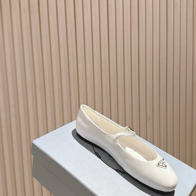 PRADA 25S BALLERINAS IN WHITE CALFSKIN GLOSSY