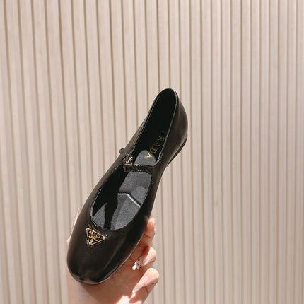 PRADA 25S BALLERINAS IN BLACK CALFSKIN GLOSSY