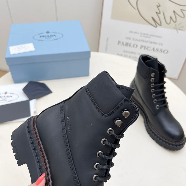PRADA 25S LACE UP BOOTS BLACK CALFSKIN