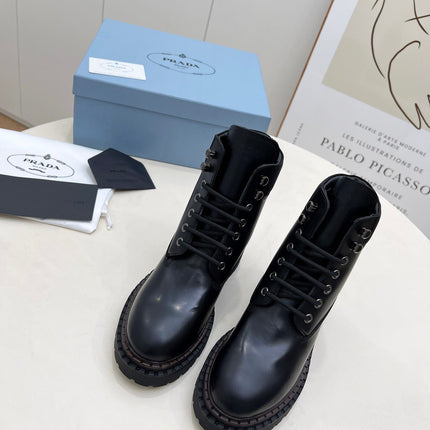 PRADA 25S LACE UP BOOTS BLACK GLOSSY CALFSKIN
