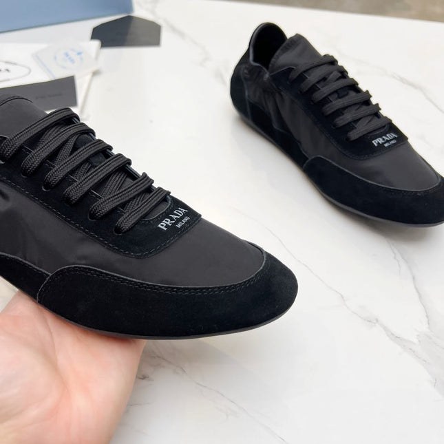 COLLAPSE SNEAKERS IN BLACK SUEDE AND NYLON