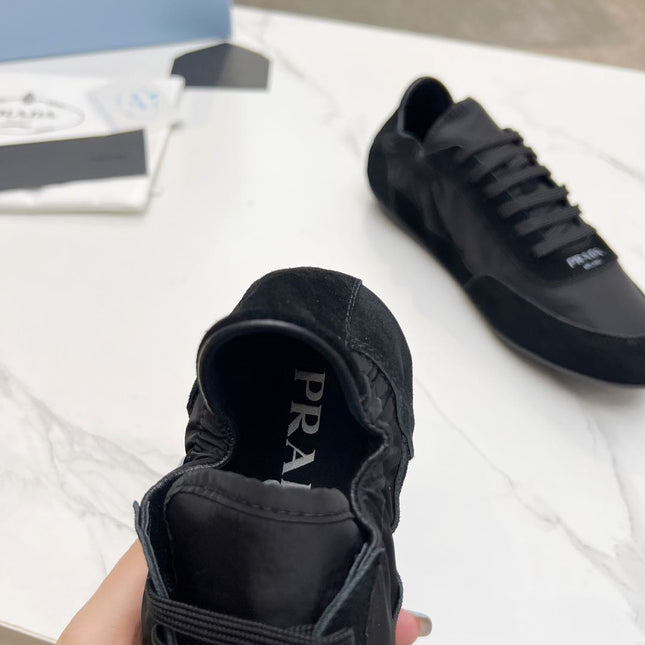 COLLAPSE SNEAKERS IN BLACK SUEDE AND NYLON