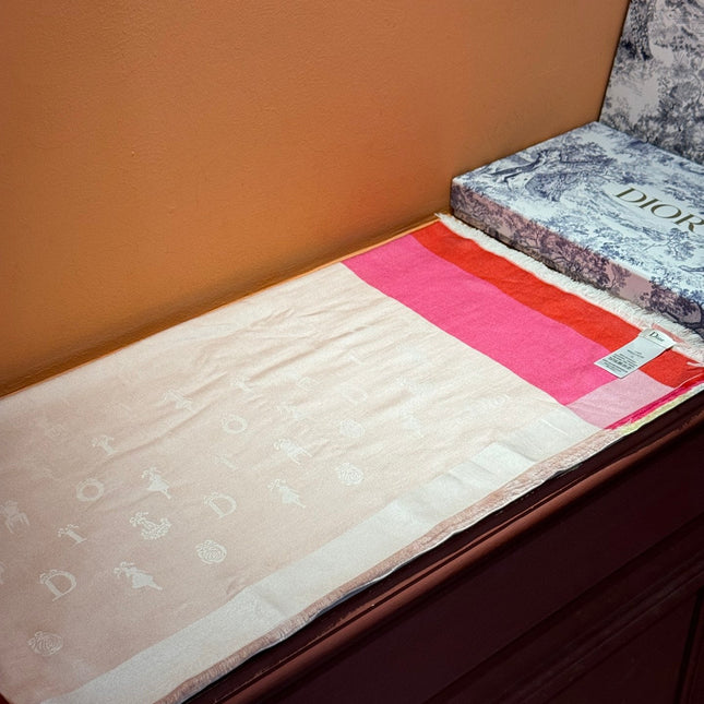 SHAWL 140 CM IN LIGHT PINK CASHMERE AND SILK 413801