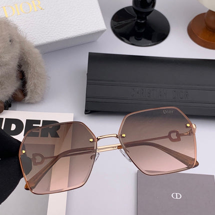 MONTAIGNE SUNGLASS CD3022 IN BROWN METAL