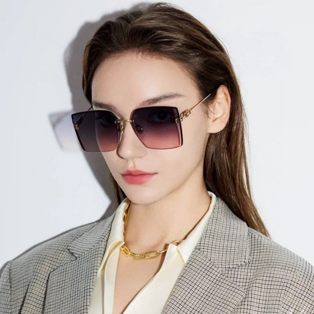 MONTAIGNE SUNGLASS CD3641 IN METAL