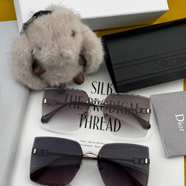 MONTAIGNE SUNGLASS CD3641 IN METAL