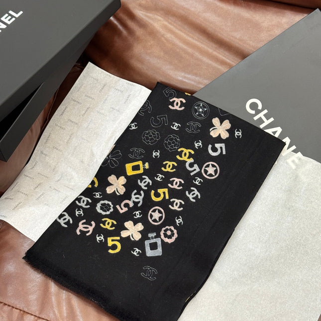 CHANEL 25S SCARF 200 IN CASHMERE 727295