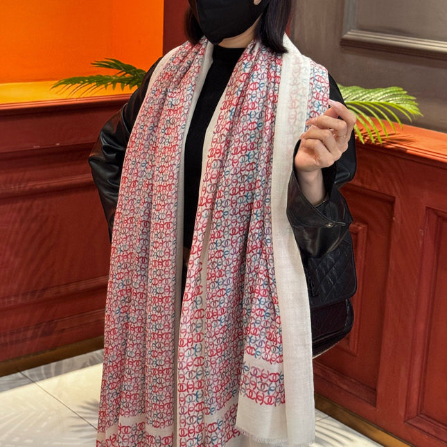 CHANEL 25S SCARF 200 IN CASHMERE 728978