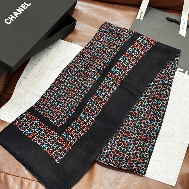 CHANEL 25S SCARF 200 IN CASHMERE 728979