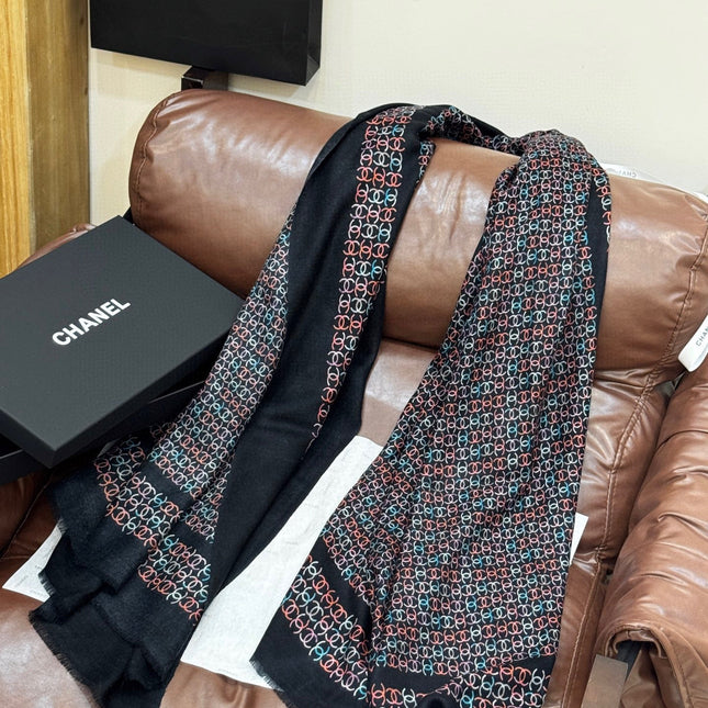 CHANEL 25S SCARF 200 IN CASHMERE 728979