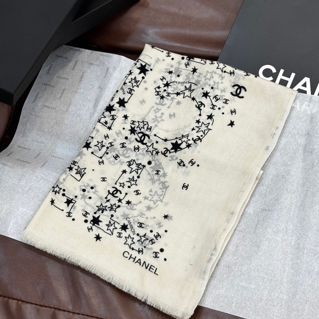 CHANEL 25S SCARF 200 IN CASHMERE 728987
