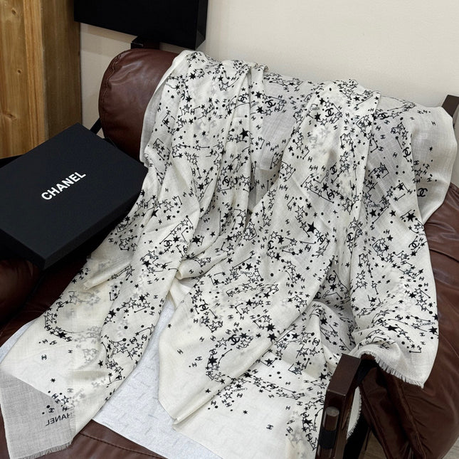 CHANEL 25S SCARF 200 IN CASHMERE 728987