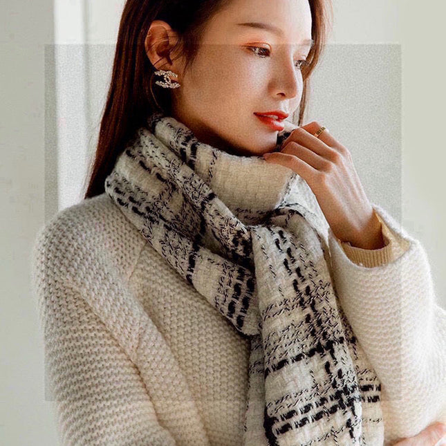 CHANEL 25S SCARF 185 IN CASHMERE 730559