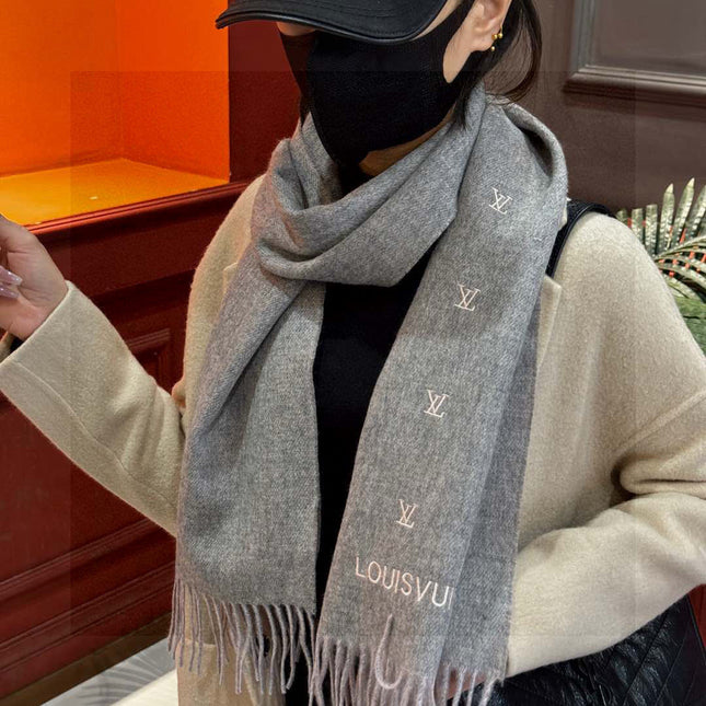 LV SCARF 180 CM IN CASHMERE 730571