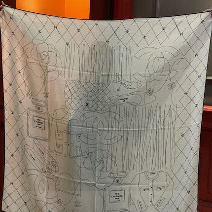 CHANEL 25S SCARF 140 IN SILK 735801