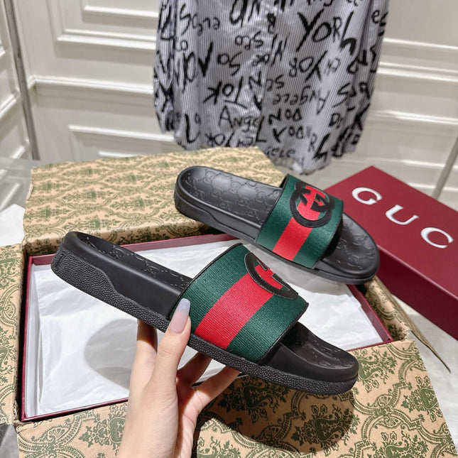 SANDALS 25S IN BLACK AND RED MIX RED LAMBSKIN EMBOSSED LOGO STYLE 4