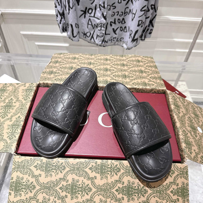 SANDALS 25S IN BLACK LAMBSKIN EMBOSSED LOGO