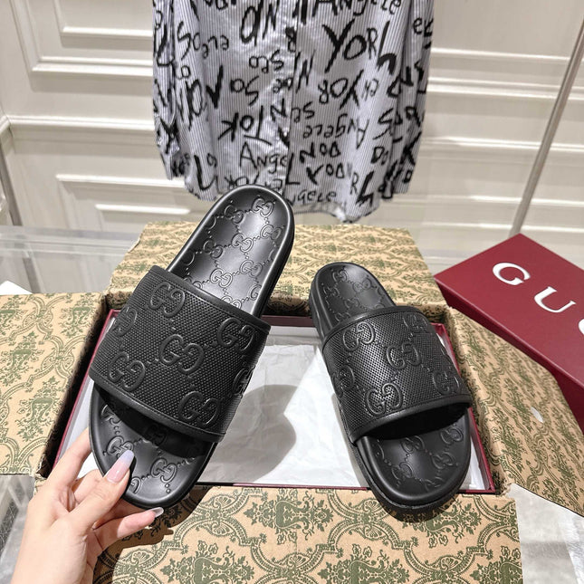 GG SANDALS 25S IN BLACK LAMBSKIN EMBOSSED LOGO