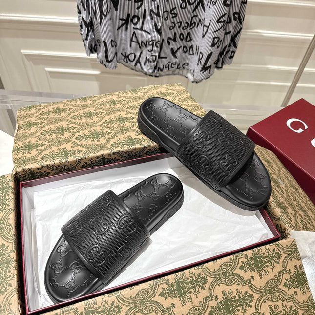 GG SANDALS 25S IN BLACK LAMBSKIN EMBOSSED LOGO