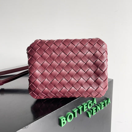 BV Small Parachute 21 Burgundy Lambskin Ghw