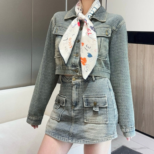 CHANEL 25S SCARF 90 IN SILK 730662