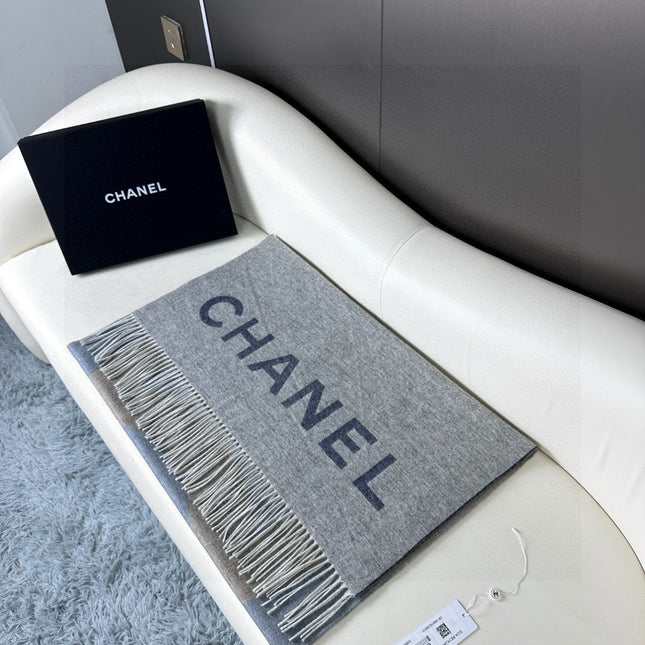 CHANEL 25S SCARF 180 IN CASHMERE 724825