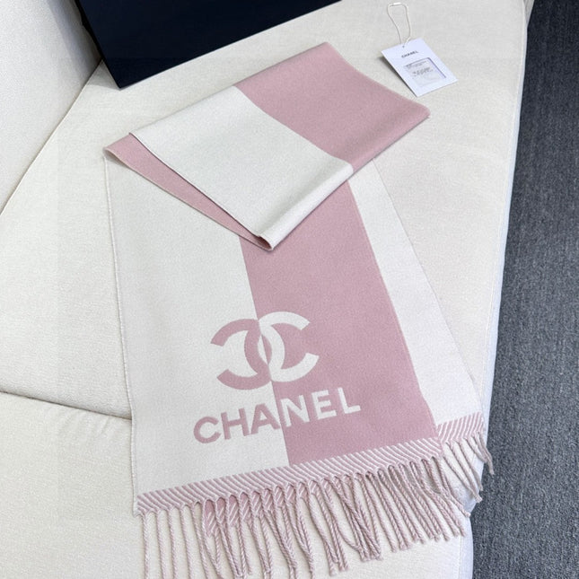 CHANEL 25S SCARF 184 IN MERINO WOOL 727322