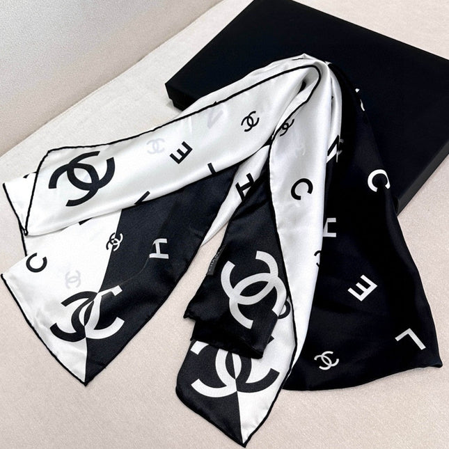 CHANEL 25S SCARF 90 IN SILK 720005