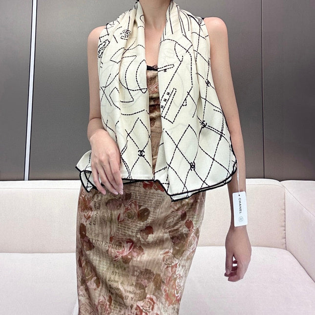 CHANEL 25S SCARF 140 IN CASHMERE SILK 727347