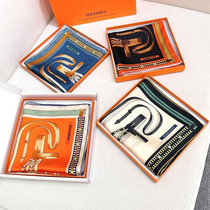 HERMES 25S SCARF 90 IN SILK 735841