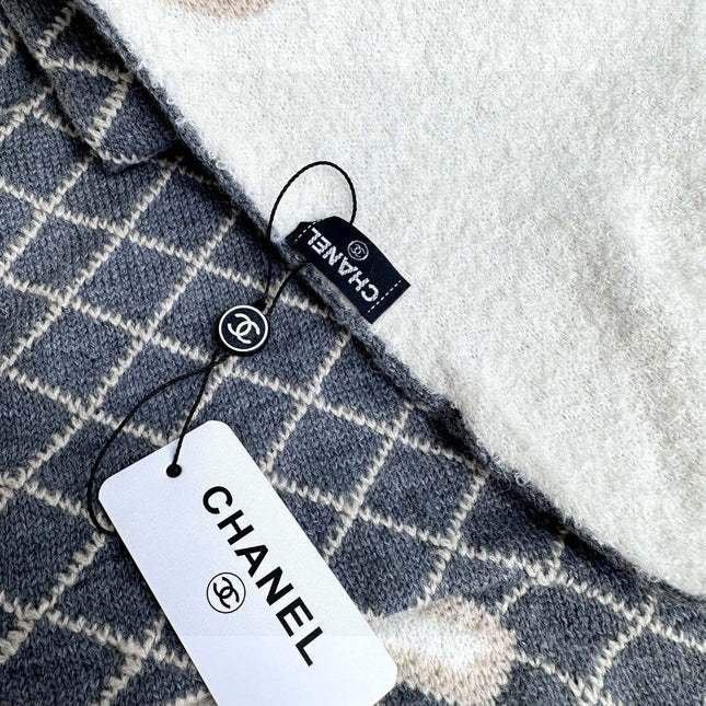 CHANEL 25S SCARF 185 IN CASHMERE 721524