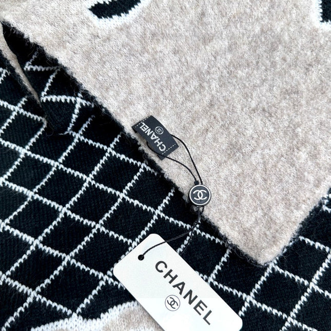 CHANEL 25S SCARF 185 IN CASHMERE 721525