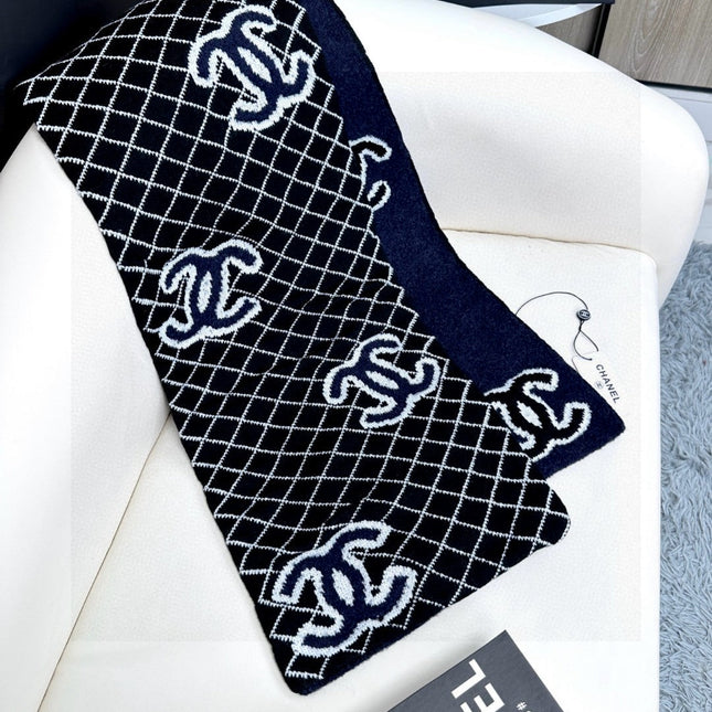 CHANEL 25S SCARF 185 IN CASHMERE 721526