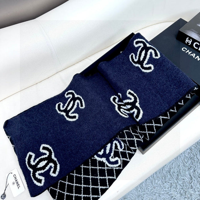 CHANEL 25S SCARF 185 IN CASHMERE 721526