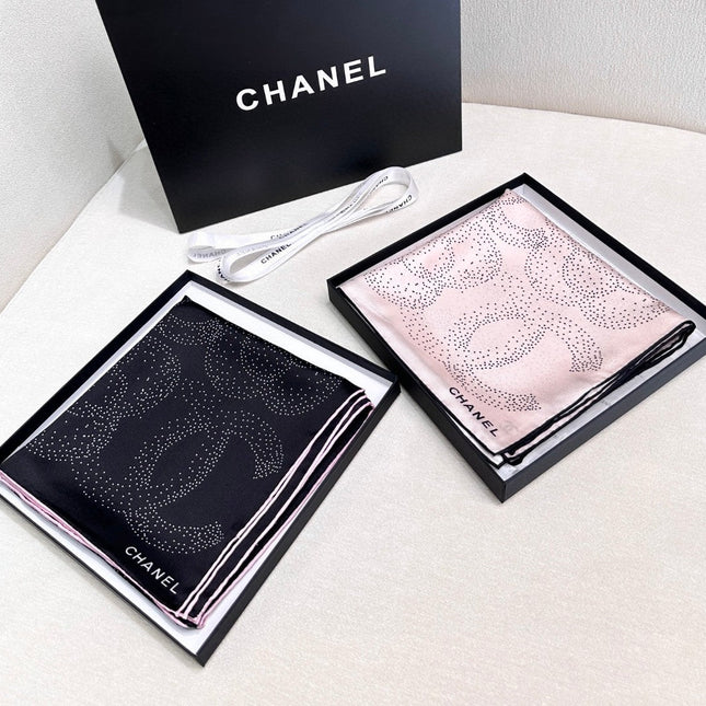 CHANEL 25S SCARF 90 IN SILK 730644