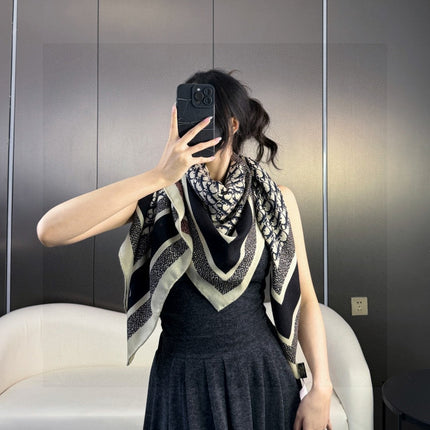 DIOR SCARF 140 CM IN CASHMERE-SILK BLEND 699255