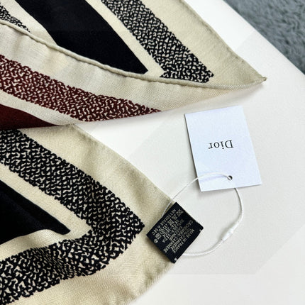 DIOR SCARF 140 CM IN CASHMERE-SILK BLEND 699255