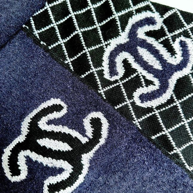 CHANEL 25S SCARF 185 IN CASHMERE 721526