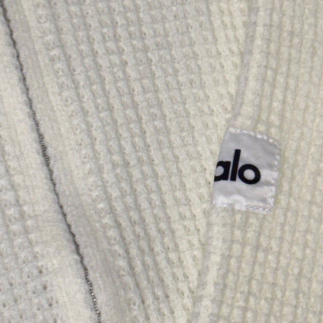 ALO KNIT CARDIGAN & SHORTS SET STYLE 31