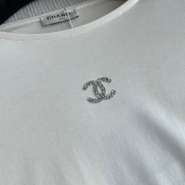 CHANEL LONG-SLEEVE T-SHIRT STYLE 28