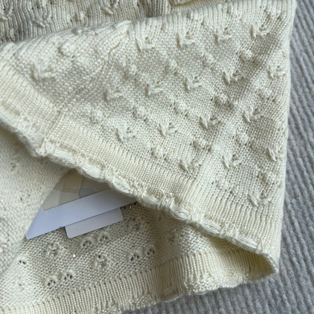 Chanel 25P Cardigan Beige Cashmere 220196
