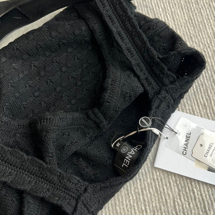 Chanel 25P Camisole Black Cashmere 220191