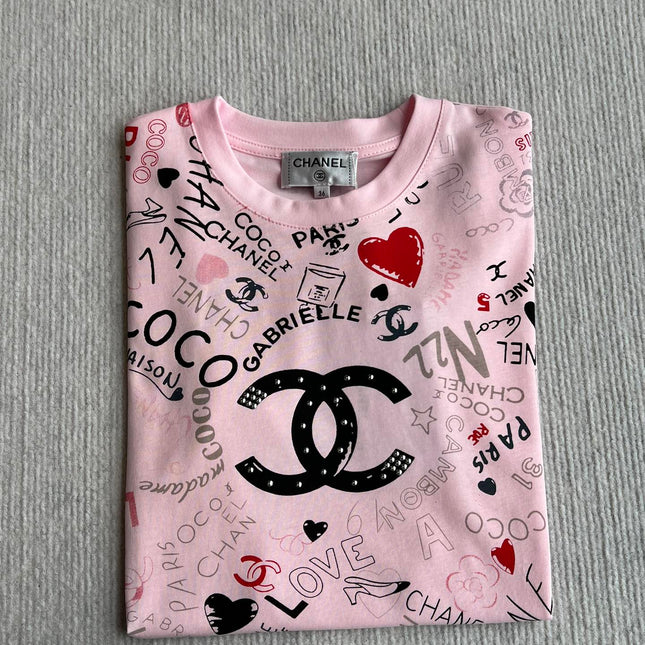 CHANEL PINK LOGO PRINT T-SHIRT