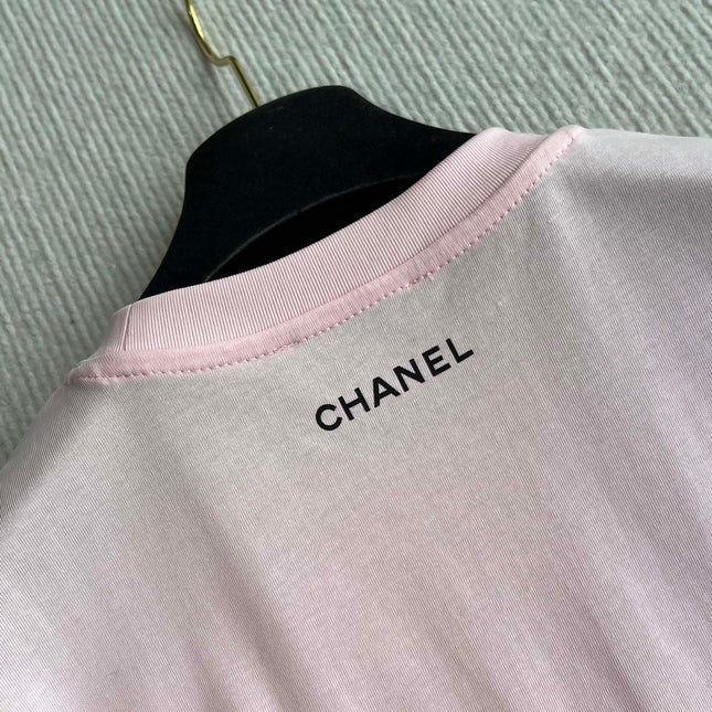 CHANEL PINK LOGO PRINT T-SHIRT